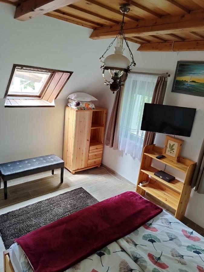 Klara Vendeghaz Villa Badacsonyors Bagian luar foto